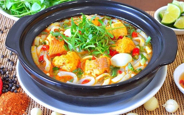 A Cay - Bánh Canh Cá Lóc - Đường 518