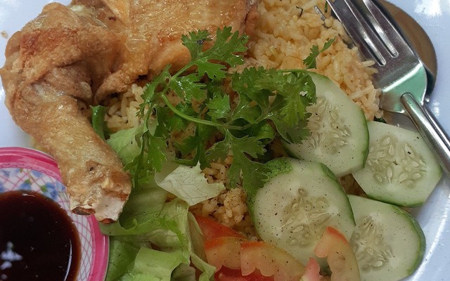 Quán Ăn Tùng Ký - Cơm Chiên, Hủ Tiếu & Mì Xào Giòn