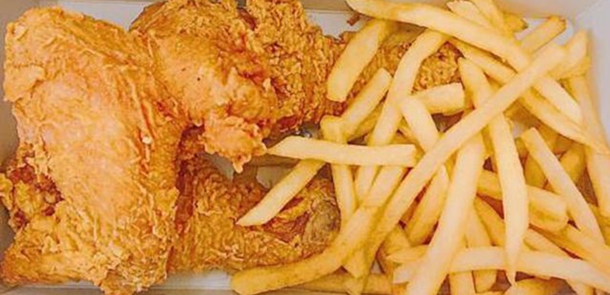 Gà Rán - Khoai Tây Chiên (Fried Chicken - French Fried)