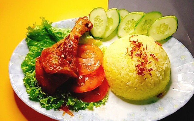 Cơm Gà Ngon Chuẩn Vị - Đường Số 5
