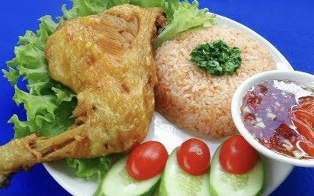 Cơm Gà Xối Mỡ Không Tên