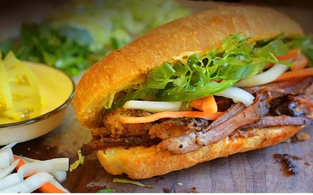 Bà Nội Tyn - Bánh Mì & Xôi Ngon