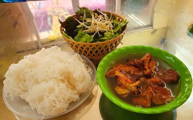 MÌ TIM CẬT CHUA CAY & BÚN CHẢ PHAN CÒI - Ngọc Thụy