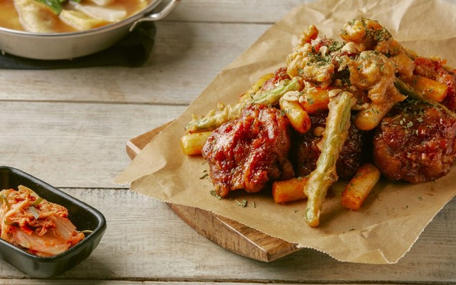 Chicken Sunsoo Vietnam - Hoàng Cầu