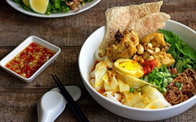 Mỳ Xứ Quảng - Tôn Đản