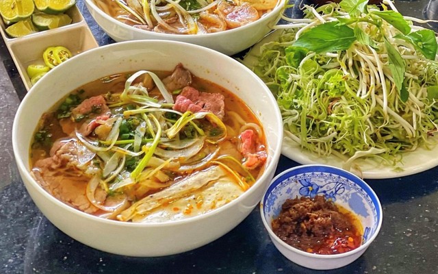 Quán Bún Bò 333 - Huỳnh Văn Lũy