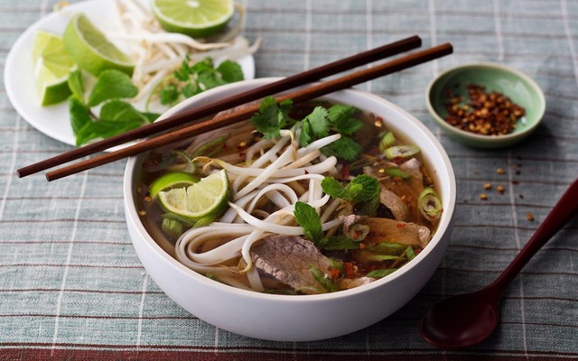 Phở Hùng Ngân - Bửu Long