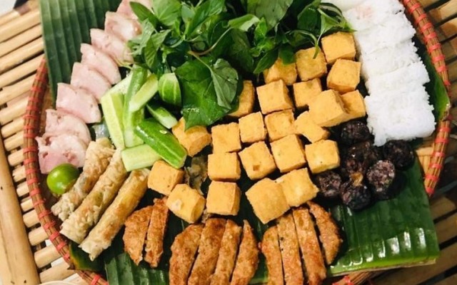 Cô Hồng - Bún Đậu Mẹt