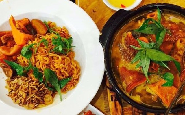 Bánh Mì Phá Lấu Bò 915