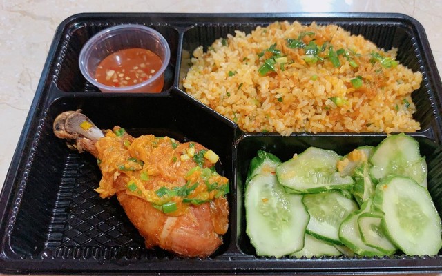 Bảo Trọc - Cơm Gà Xối Mỡ