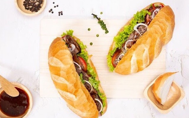 BREAD STATION - Bánh Mì Thịt Nướng, Bánh Mì Hoa Cúc - Ba Vân