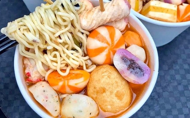 Xóm Ăn Vặt - Hà Đông