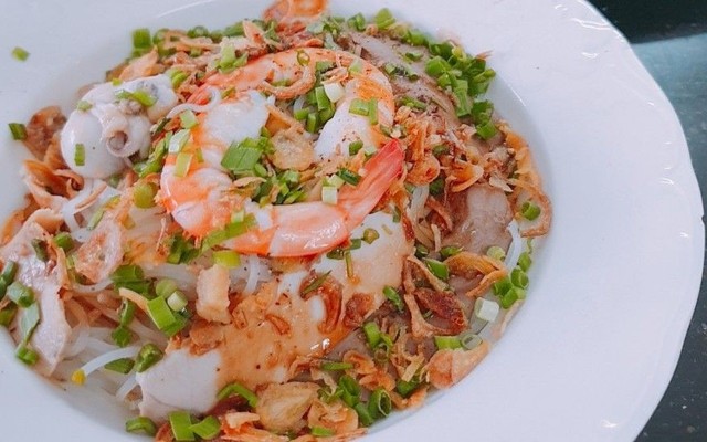 Quán Cây Xoài - Hủ Tiếu Vang & Cơm Tấm