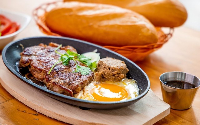 Happy Beef - Bít Tết Bò Úc - Hoàng Văn Thụ