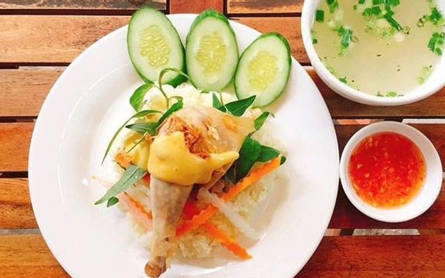 2 Chị Em - Cơm Gà Nha Trang - Độc Lập