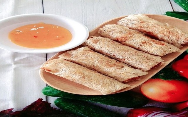 Mẹ Bún - Bún Thịt Xào & Chả Giò Tôm Thịt - Trần Quang Diệu
