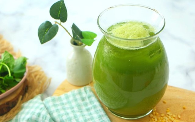 Gấu Quỳnh - Rau Má, Cam Vắt & Nước Mía