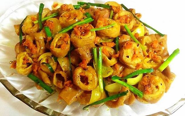 Phương Ngân - Ốc Và Đặc Sản Miền Trung - Bàu Cát 1