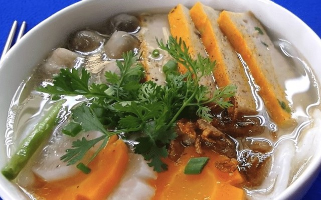 Tiệm Ăn Cô Hòa - Bánh Canh & Mì Quảng