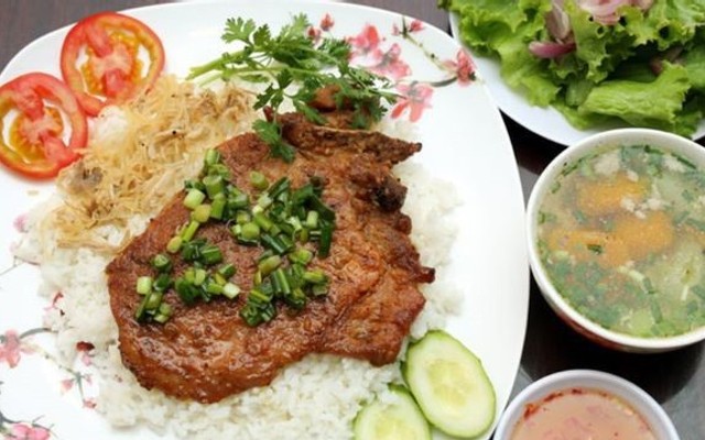 CƠM TẤM TUYỀN - BẠCH ĐẰNG