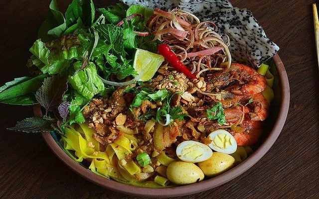 Lê Phương - Mì Quảng - Bánh Canh Cua