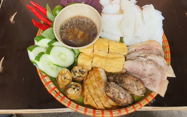 Bún Đậu & Nem Nướng Nha Trang - Hùng Cường