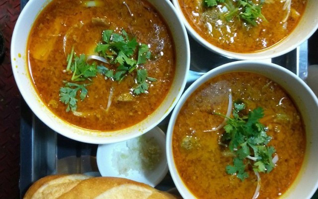 Bánh Mì Cơm Tấm Ba Năng