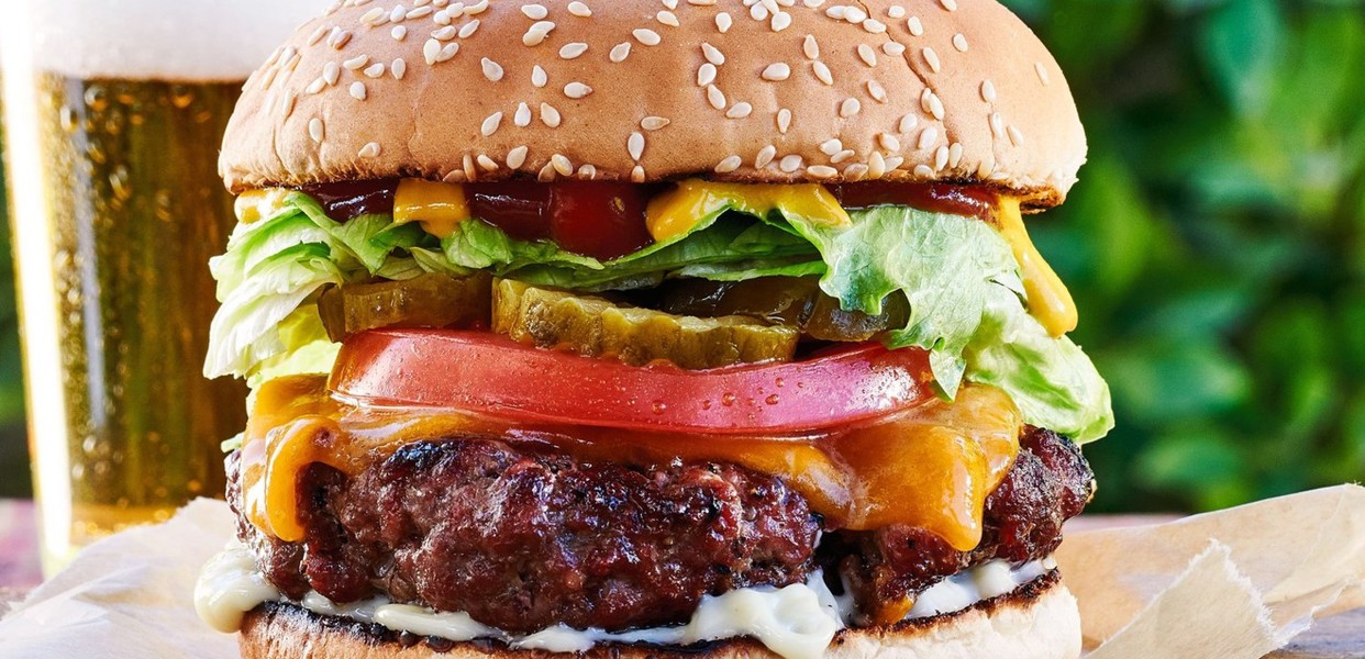 Tiệm Ăn Haibachi - Burger & Mì Ý
