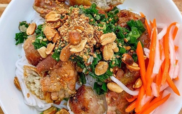 Bún Thịt Nướng - Hải Triều