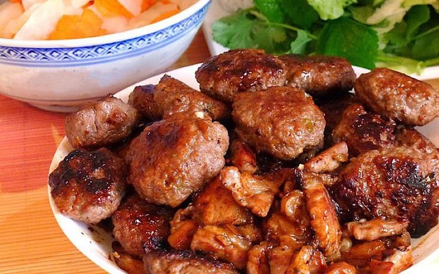 Minh Nga - Bún Chả Hà Nội - Nguyễn Lương Bằng