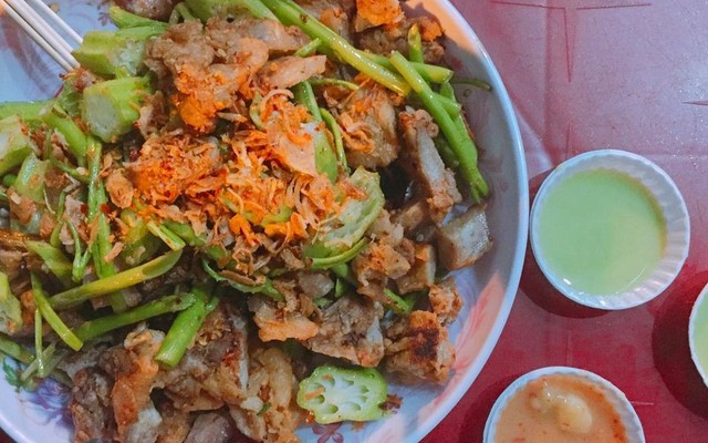 Vú Heo Bé Đào - Chợ Lớn