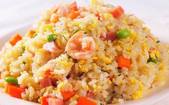 Trùm Cơm Chiên Út Tịch