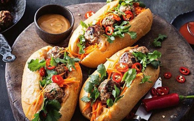 Bánh Mì - Xôi Sơn Kỳ 2