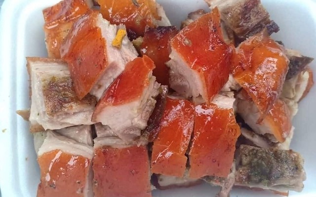 Lợi Heo Sữa Quay - 52 Phạm Văn Đồng