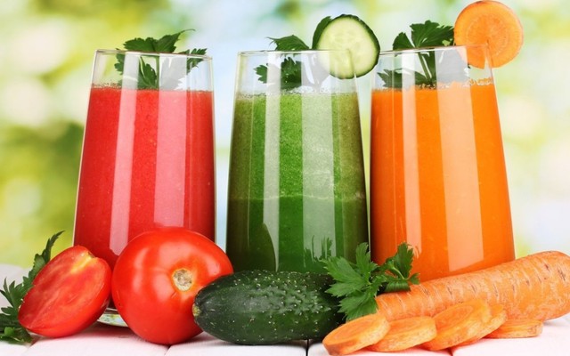 Tí Sún Sinh Tố - Nước Ép