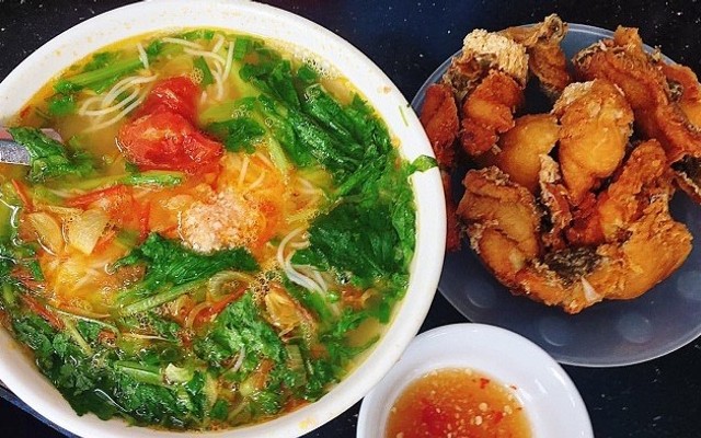 Bún Cá Trộn Cuối Chợ Chùa Láng
