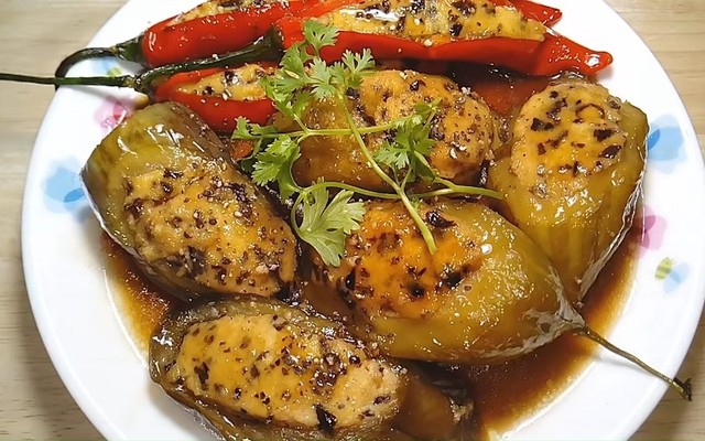 QUYÊN - KHỔ QUA CÀ ỚT