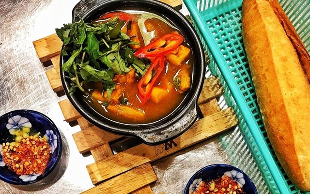 PHÁ LẤU BÒ BÉ DÂU - LÊ VĂN DUYỆT