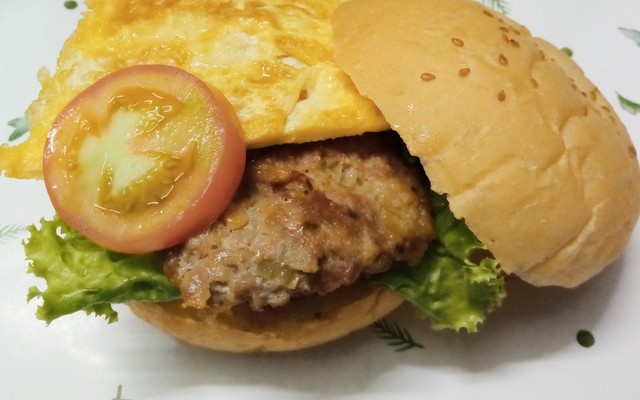 SANDWICH & HAMBURGER 602