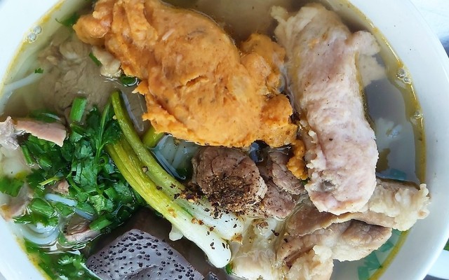 Bún Bò Huế - Đông Ba Quán