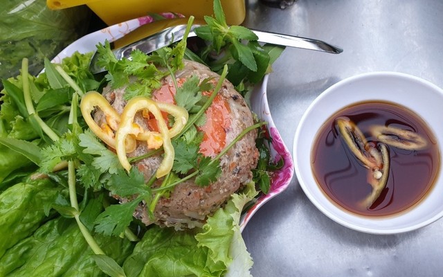 Chả Đùm Cô Ba - Phạm Văn Hai