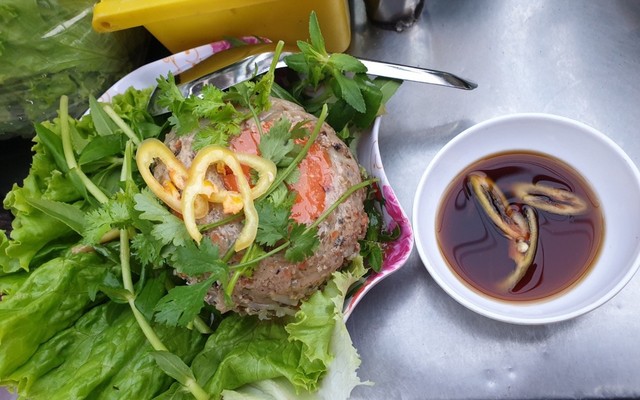 Chả Đùm Cô Ba - Nguyễn Thượng Hiền