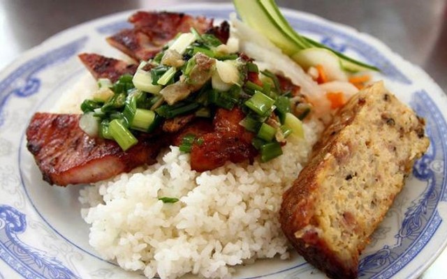 Cơm Bình Dân - Âu Cơ