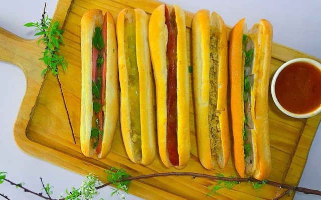 Trang Lú - Bánh Mì Que Cay - Hoàng Văn Thụ