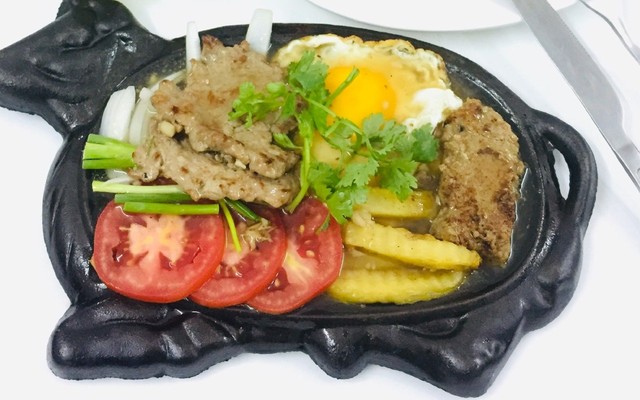 Quang Huy - Bánh Mì Bít Tết