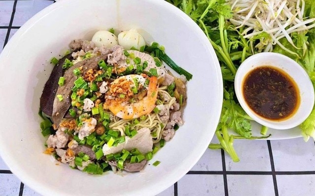 SỦI CẢO - HỦ TIẾU NAM VANG THỊNH PHÁT