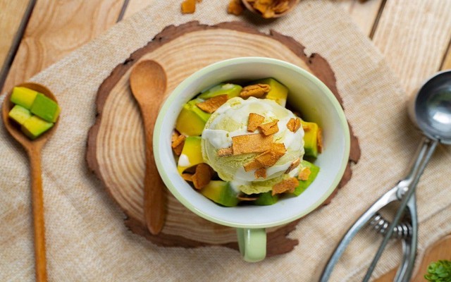 Kem Bơ Bảo Ngọc - Nguyễn Công Trứ
