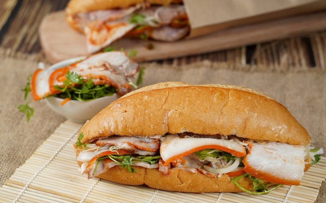 Bánh MÌ 79 Ngọc Hà