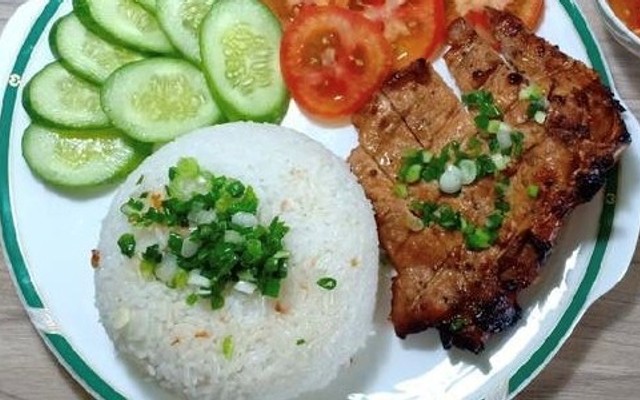 Cơm Tấm Cầu Bà Vệ - Lương Đình Của