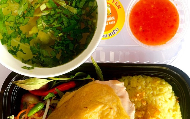 Quán Cô Hai - Cơm Gà Phú Yên